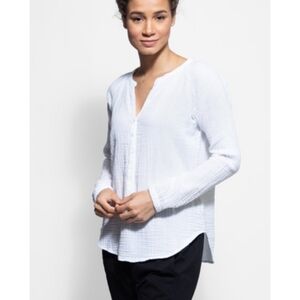 Xirena Hemingway Long Sleeve Button Front Henley Top In Chelsea Gauze
